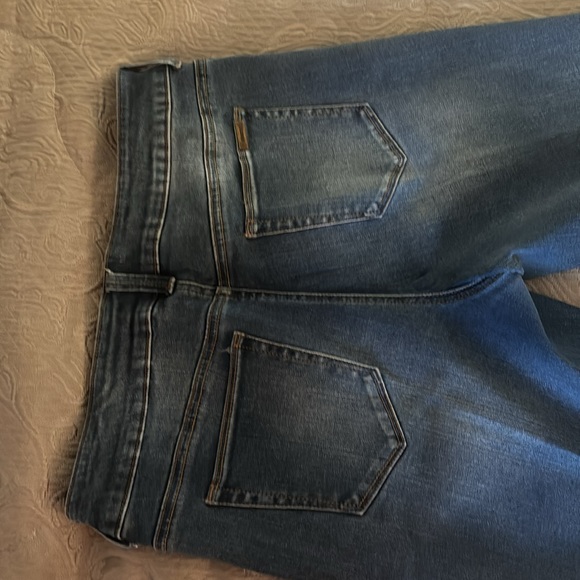 So slimming by Chicos jeans size 1.5 regular EUC - Picture 4 of 5